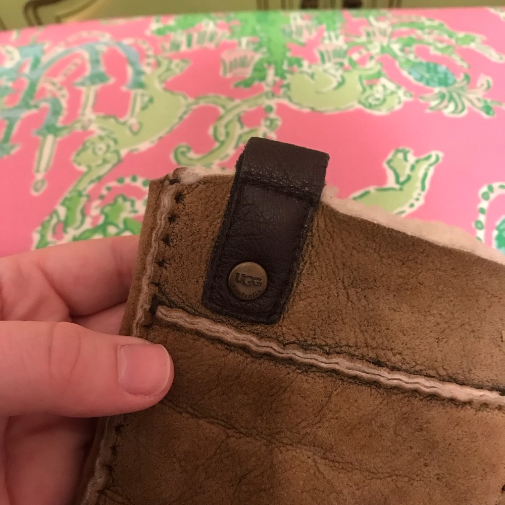 Ugg Tenney Shearling Gloves Size Large - image 3